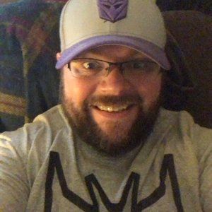 Meet your Posher, Thomas